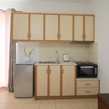 Afrimi Relax Apartments Sarandë Esterno foto