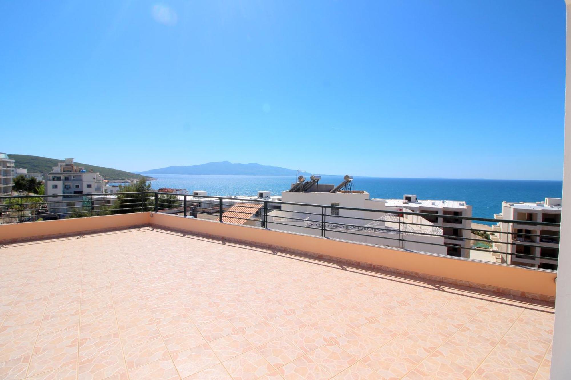Afrimi Relax Apartments Sarandë Esterno foto