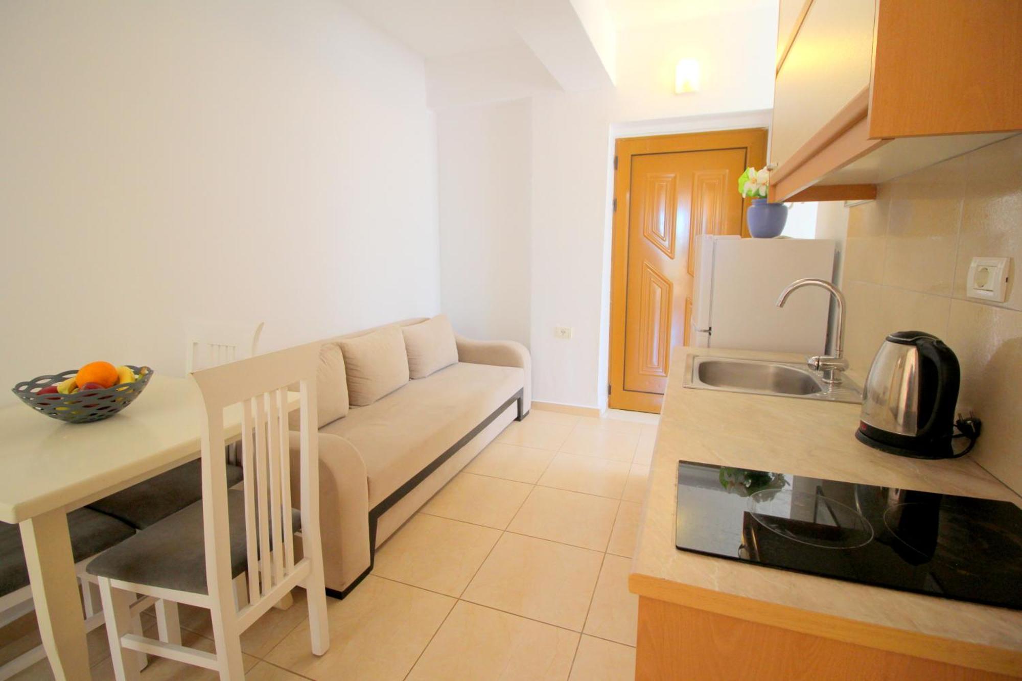 Afrimi Relax Apartments Sarandë Esterno foto